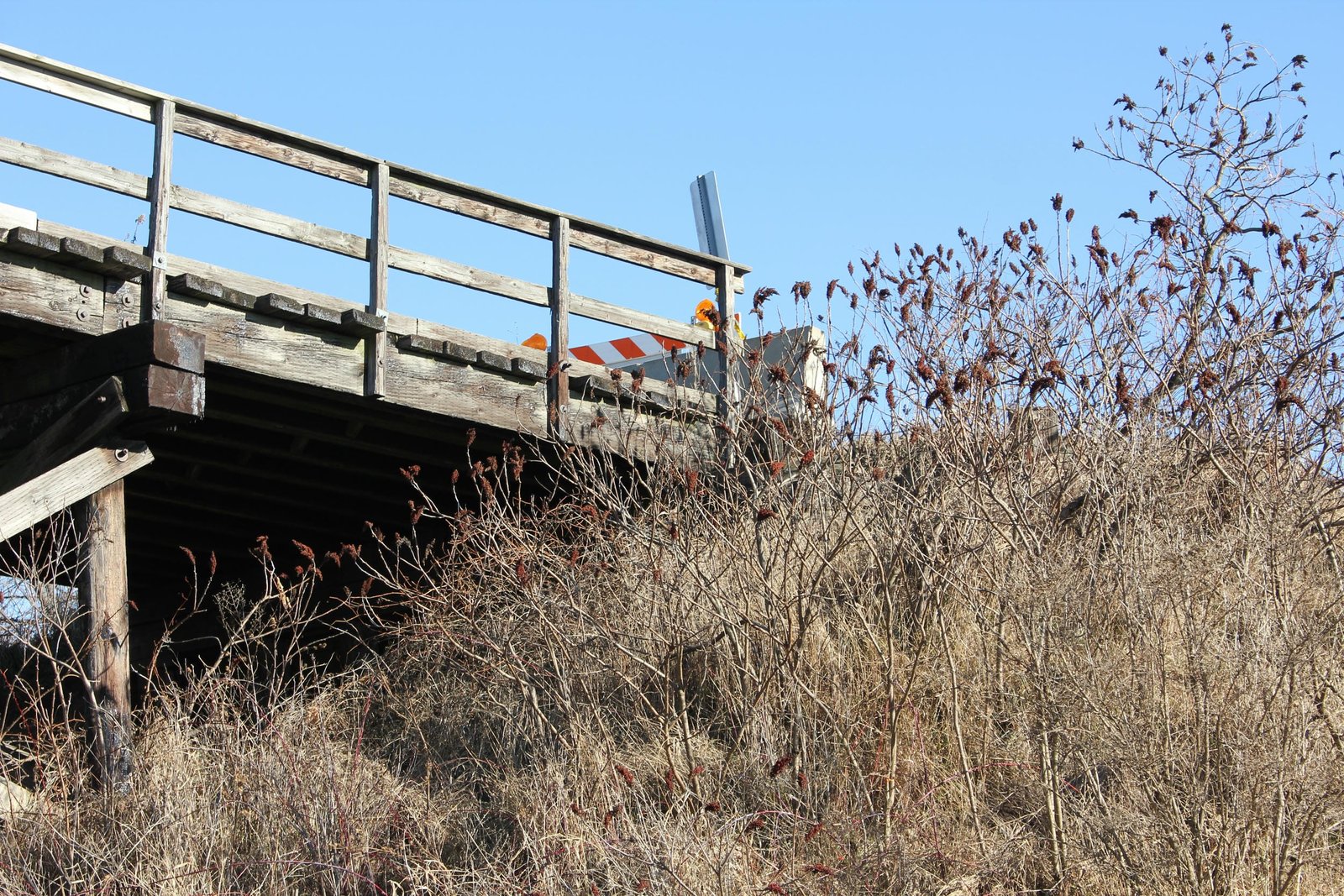 North abutment